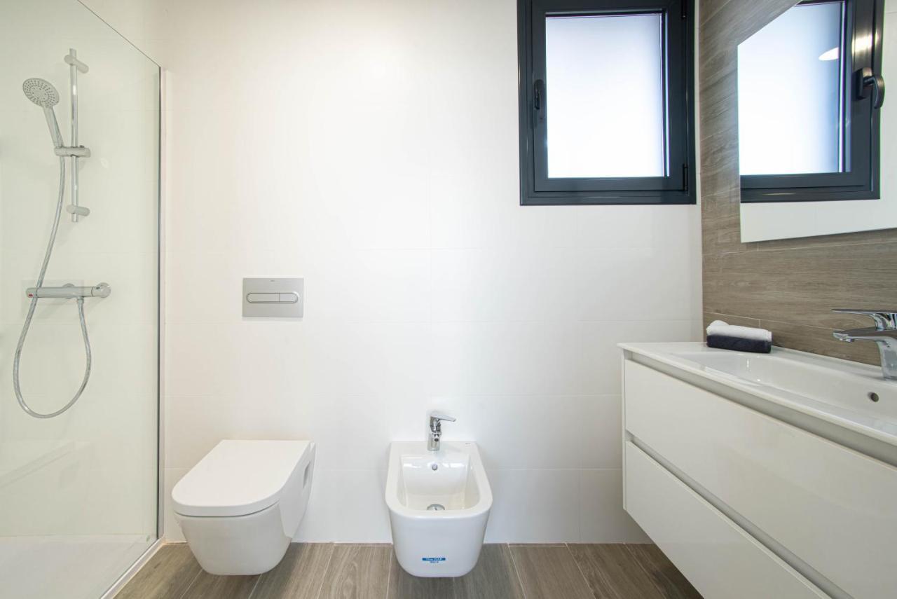 Modern Sea Front Jacuzzi Blue Sky Appartement Alicante Buitenkant foto
