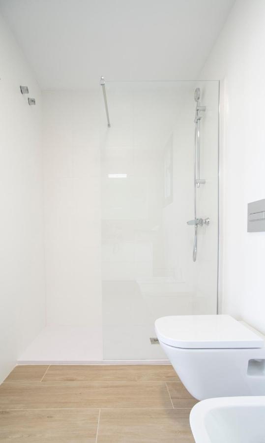 Modern Sea Front Jacuzzi Blue Sky Appartement Alicante Buitenkant foto