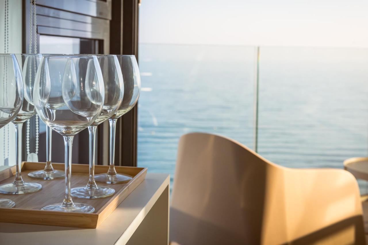 Modern Sea Front Jacuzzi Blue Sky Appartement Alicante Buitenkant foto
