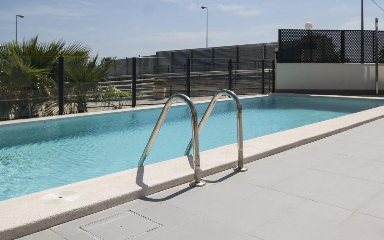 Modern Sea Front Jacuzzi Blue Sky Appartement Alicante Buitenkant foto